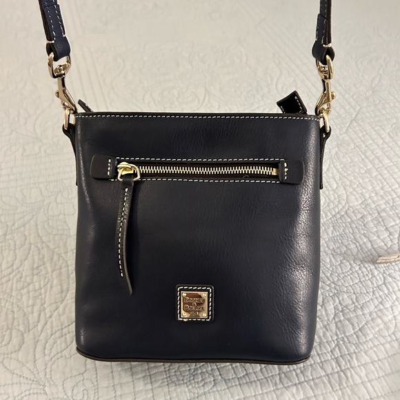 Dooney and Bourke Small Zip Top Crossbody in midnight blue, Smooth Leather - Picture 7 of 11